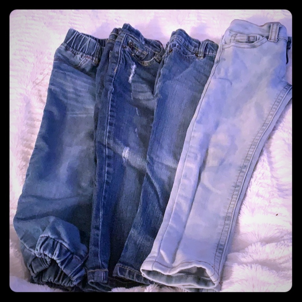 Lot of used jeans